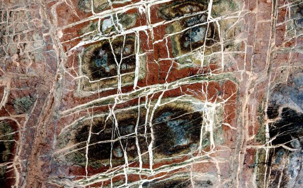 Carbonate veins show how CO2 can be stored as rock. Carbonate veins show how CO2 can be stored as rock.