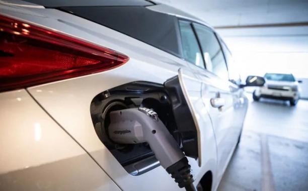 An electric vehicle may not have a tailpipe, but it still has a carbon footprint. (Ben Nelms/CBC)