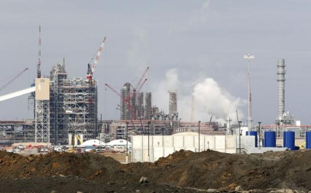 Construction continues on Southern Co.’s Kemper County power plant near Meridian, Miss., on Feb. 25, 2014. The facility will be the only U.S. commercial power plant that will capture its own carbon emissions. (Gary Tramontina/Bloomberg News)